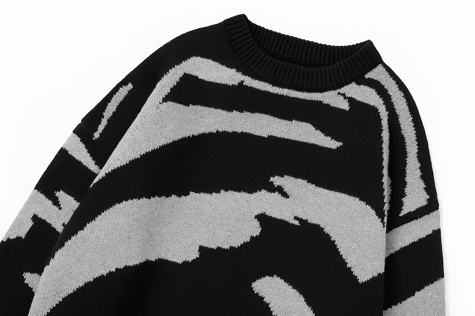 Belvaco's Essential Oversized Graphic Sweater